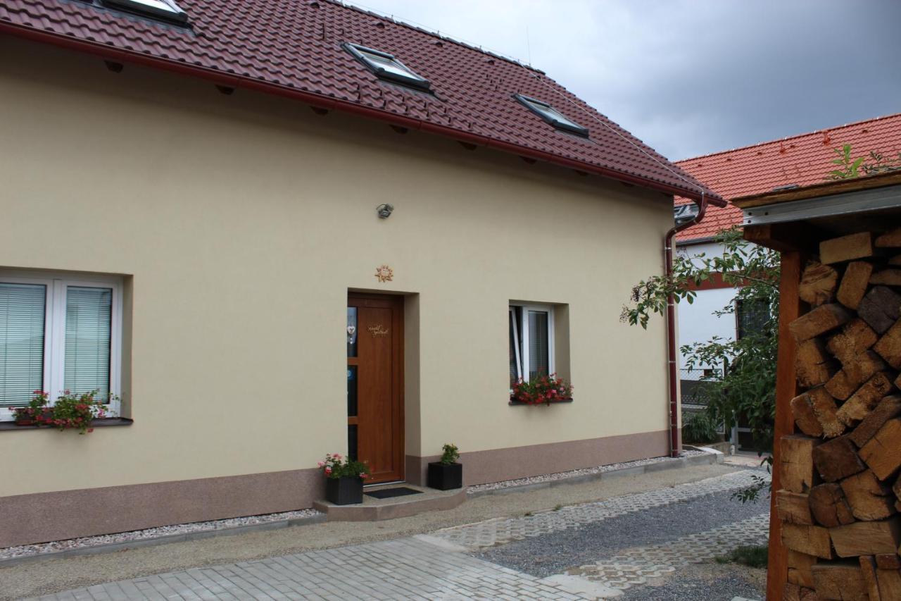 Rivendell Apartments Praga Zewnętrze zdjęcie